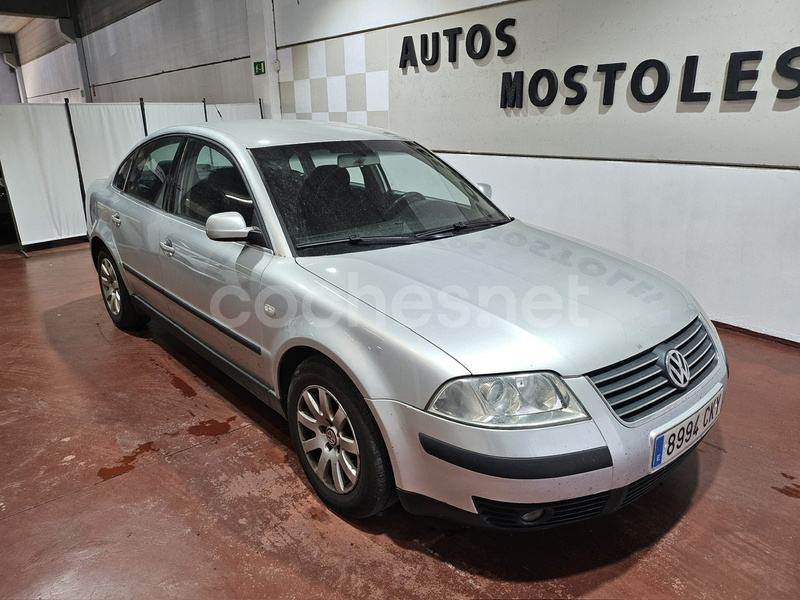 VOLKSWAGEN Passat 1.9 TDi Edition