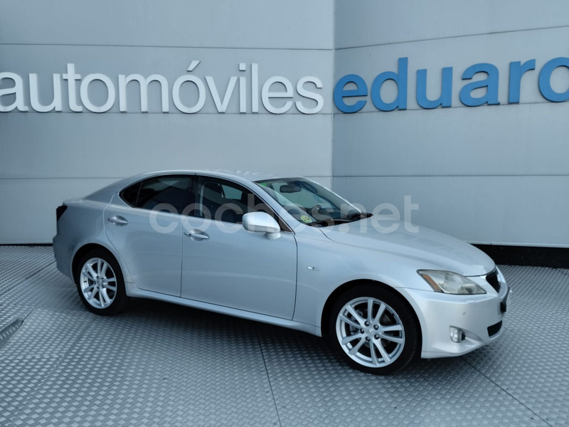 LEXUS IS220d Luxury