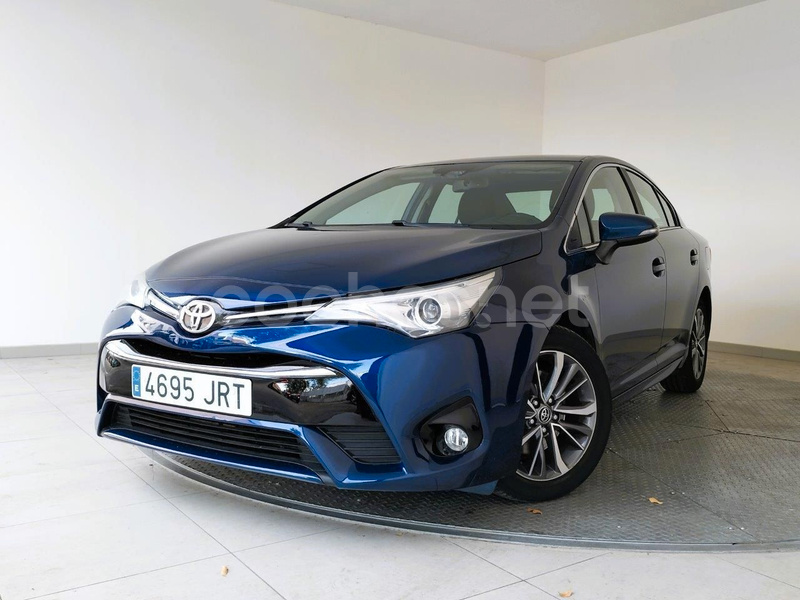 TOYOTA Avensis 2.0 150D ADVANCE