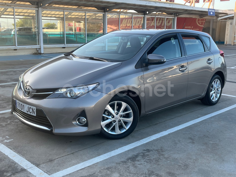 TOYOTA Auris 130 Active MultiDrive