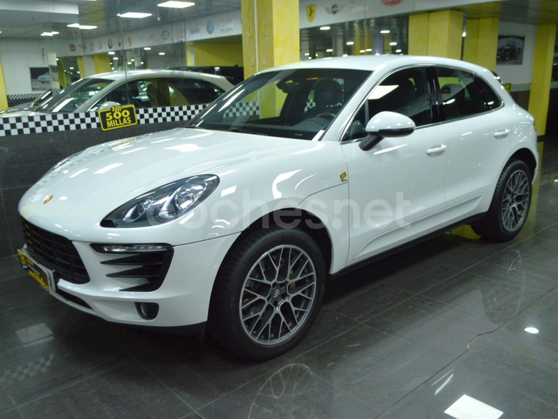 PORSCHE Macan S