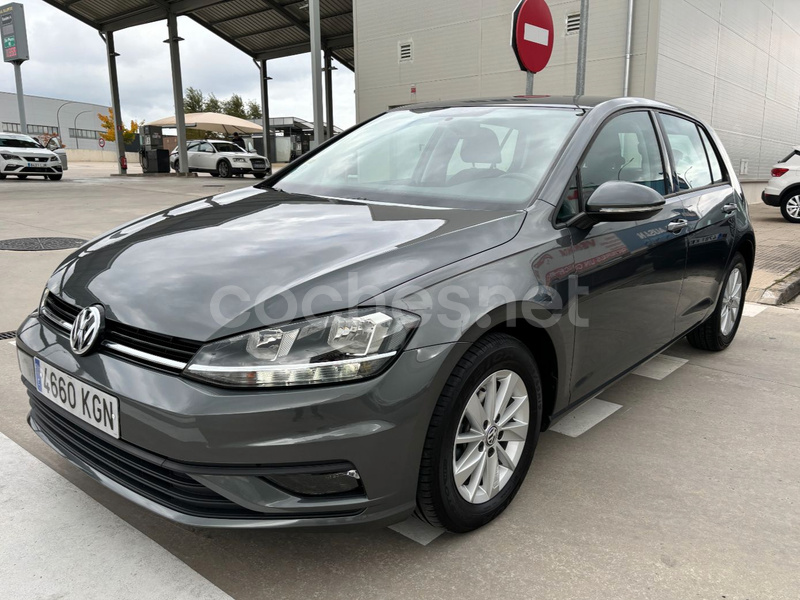 VOLKSWAGEN Golf Advance 1.6 TDI