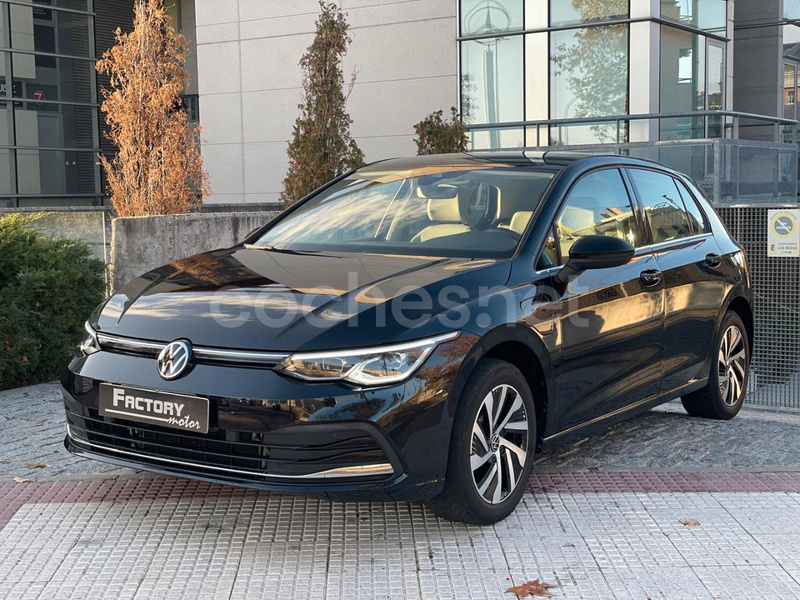 VOLKSWAGEN Golf eHybrid 1.4 TSI DSG