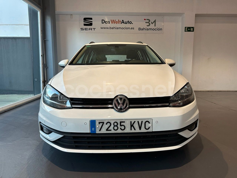 VOLKSWAGEN Golf Ready2Go 1.6 TDI Variant