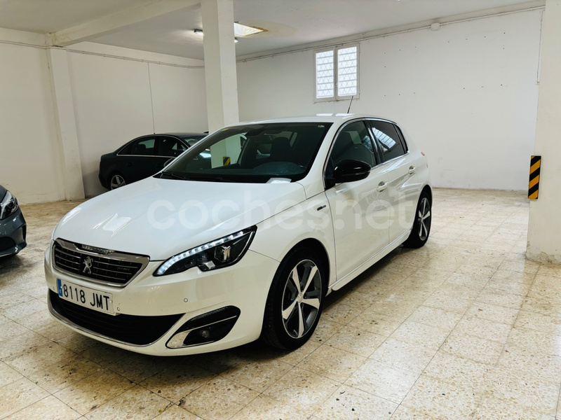 PEUGEOT 308 GT Line 1.2 PureTech 130 SS