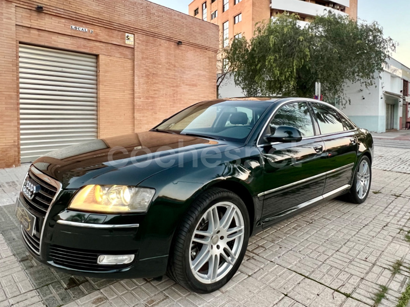 AUDI A8 4.2 FSI quattro tiptronic