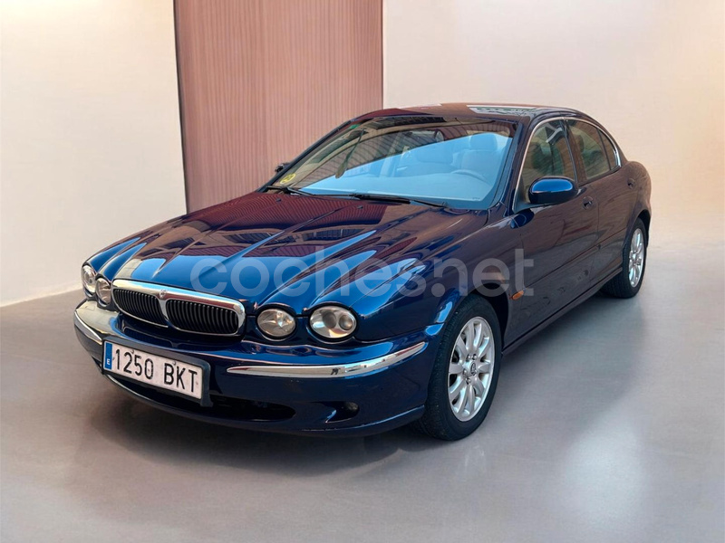 JAGUAR X-Type 2.5 V6