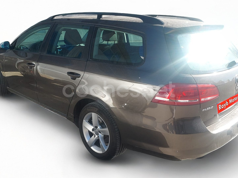 VOLKSWAGEN Passat Variant 1.6 TDI 105 Advance Bmotion Tech