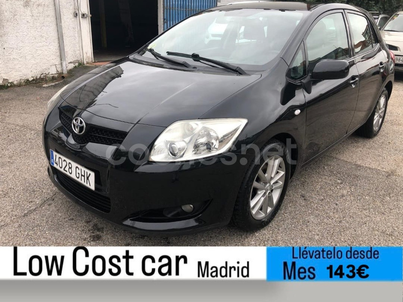 TOYOTA Auris 2.0 D4D Sol