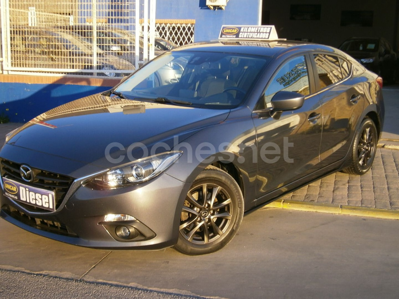 MAZDA Mazda3 2.2 DE 150 MT Style Confort SDN