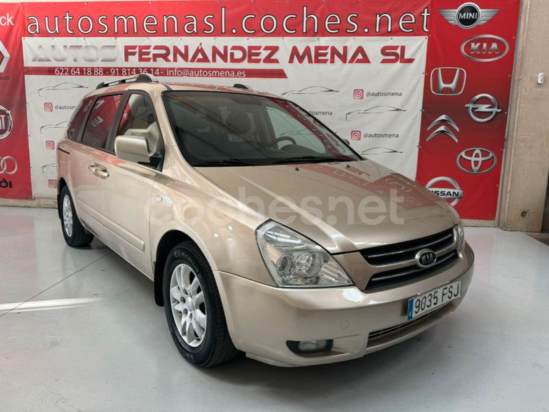 KIA Carnival 2.7 V6 Emotion Automatico