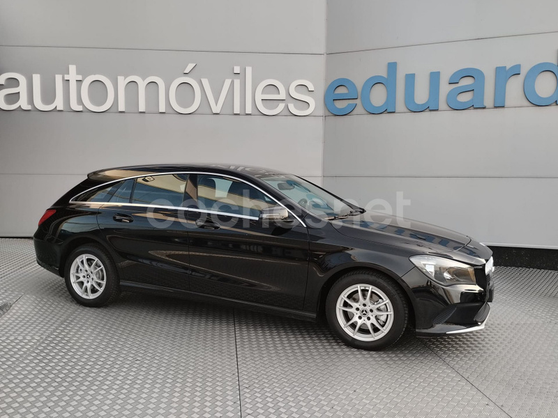 MERCEDES-BENZ Clase CLA CLA 200 d Shooting Brake