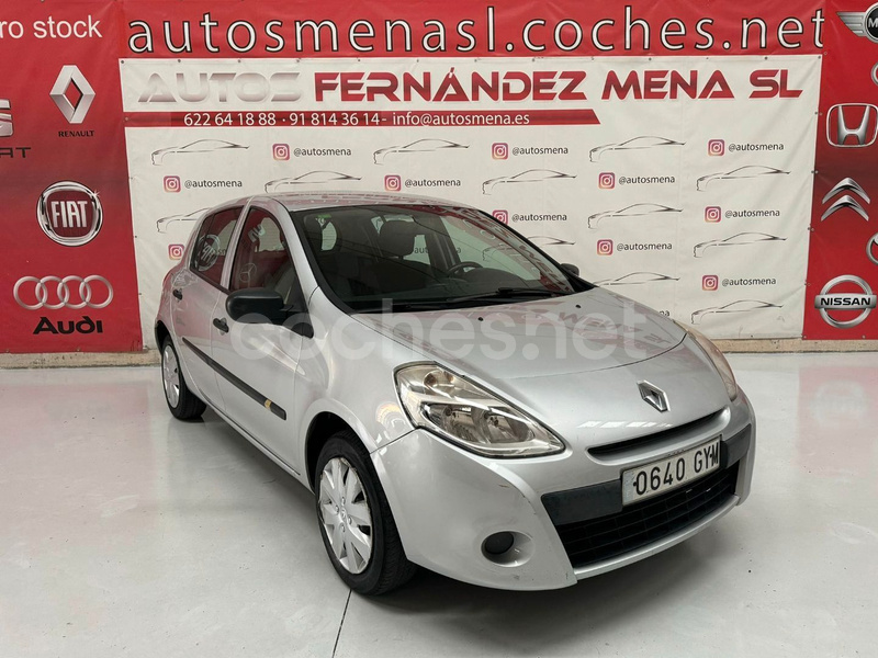 RENAULT Clio Authentique 1.2 75 eco2 E5