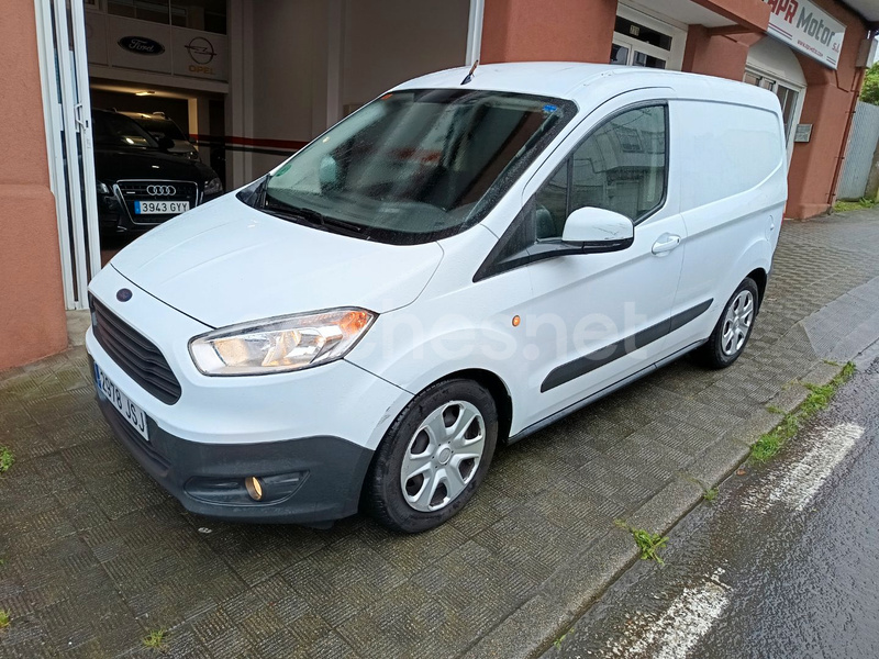 FORD Transit Courier Van 1.5 TDCi Ambiente