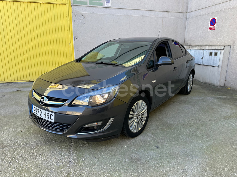 OPEL Astra 1.6 Selective