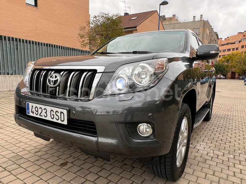 TOYOTA Land Cruiser 3.0 D4D VXL