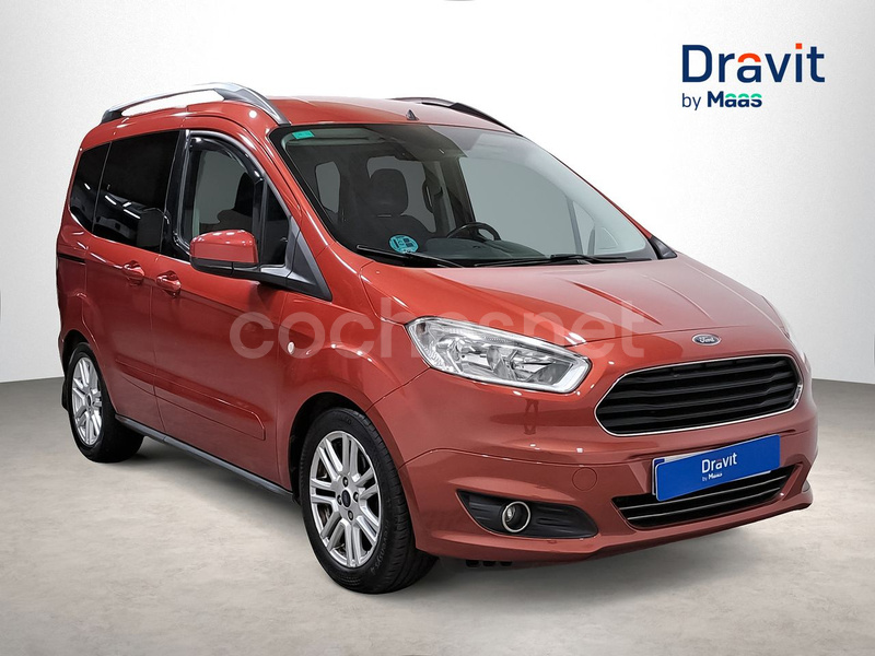 FORD Tourneo Courier 1.5 TDCi Titanium