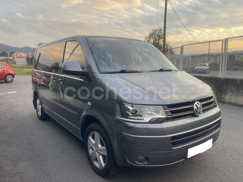 VOLKSWAGEN Caravelle Corto 2.0 BiTDI 180 Comfortline Edition