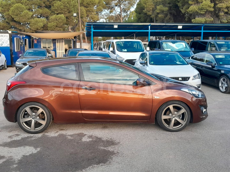 HYUNDAI i30 1.4 Klass