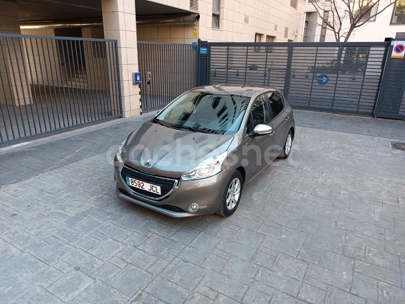 PEUGEOT 208 ACTIVE 1.6 BlueHDi 100