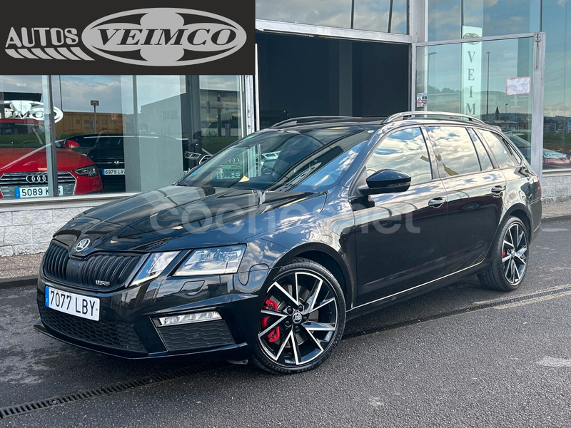 SKODA Octavia Combi 2.0 TSI DSG RS