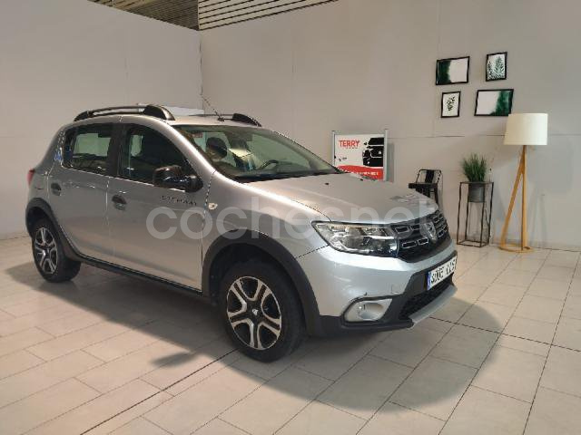 DACIA Sandero Stepway Essential TCe 1.0 SS