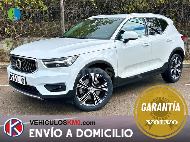 VOLVO XC40 1.5 T5 Twin Momentum Auto