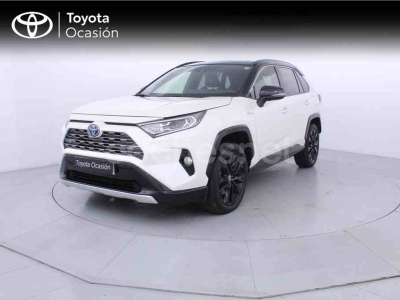 TOYOTA Rav4 2.5l 220H Style