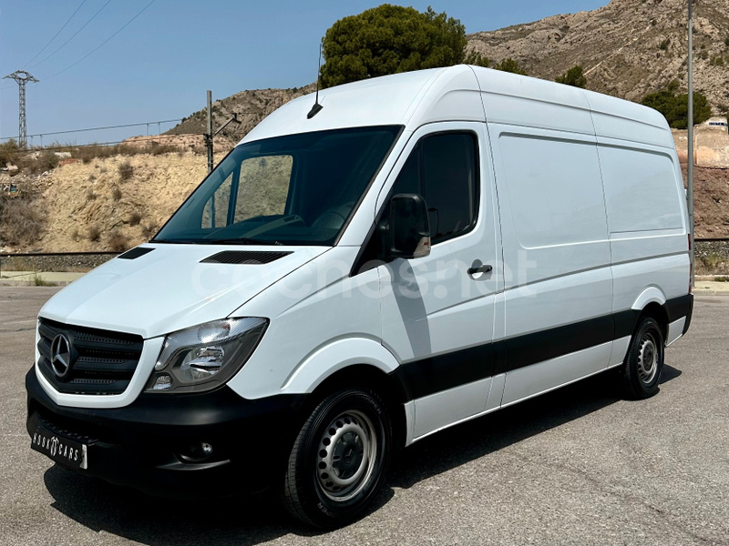 MERCEDES-BENZ Sprinter 314 CDI MEDIO 3.5T