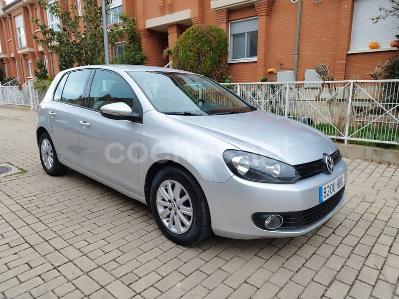 VOLKSWAGEN Golf 1.6 TDI BlueMotion