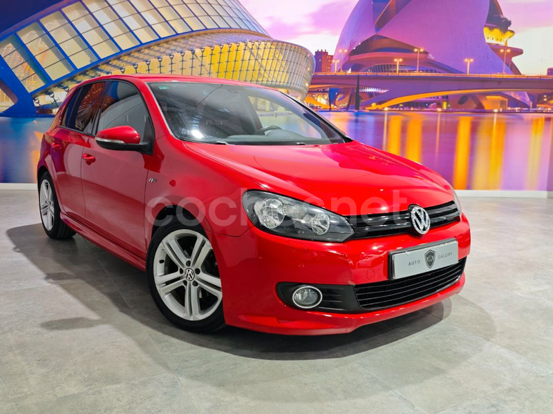 VOLKSWAGEN Golf 1.6 TDI DPF Sport