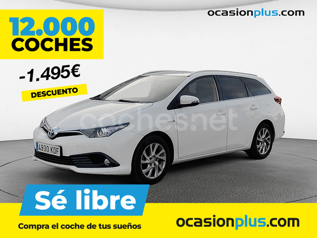 TOYOTA Auris 1.8 140H Active Touring Sports