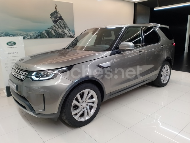 LAND-ROVER Discovery 3.0 SDV6 HSE Auto