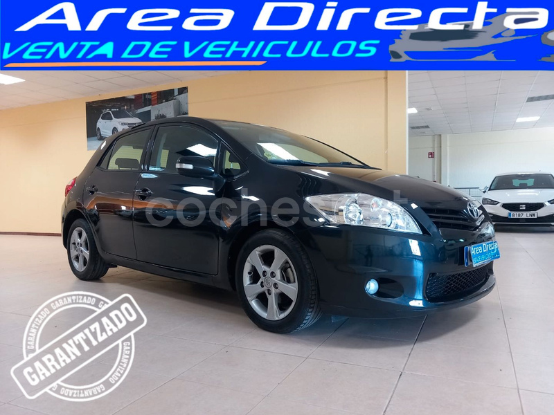 TOYOTA Auris 1.4 D4D Active