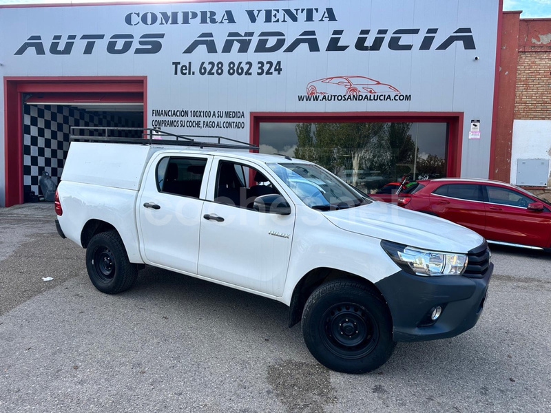 TOYOTA Hilux 2.4 D4D Cabina Doble GX