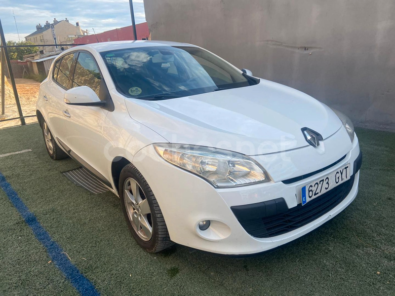 RENAULT Mégane Dynamique dCi 110 eco2 E5