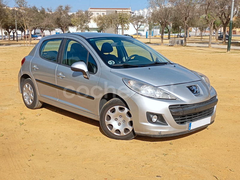 PEUGEOT 207 Business Line 1.4 HDI 70