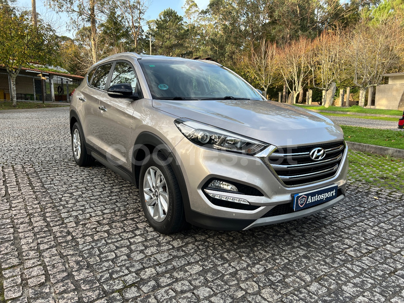 HYUNDAI Tucson 1.7 CRDi BD Tecno DCT 4x2