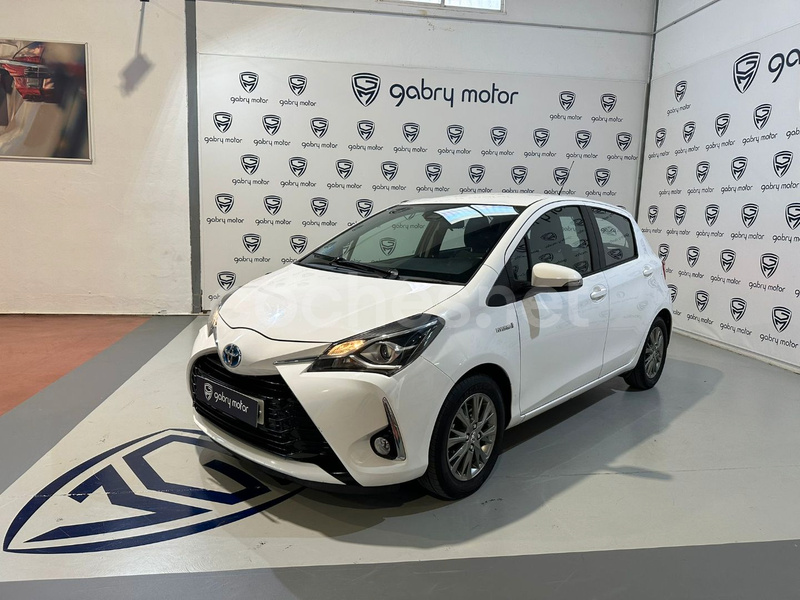 TOYOTA Yaris 1.5 Hybrid Active