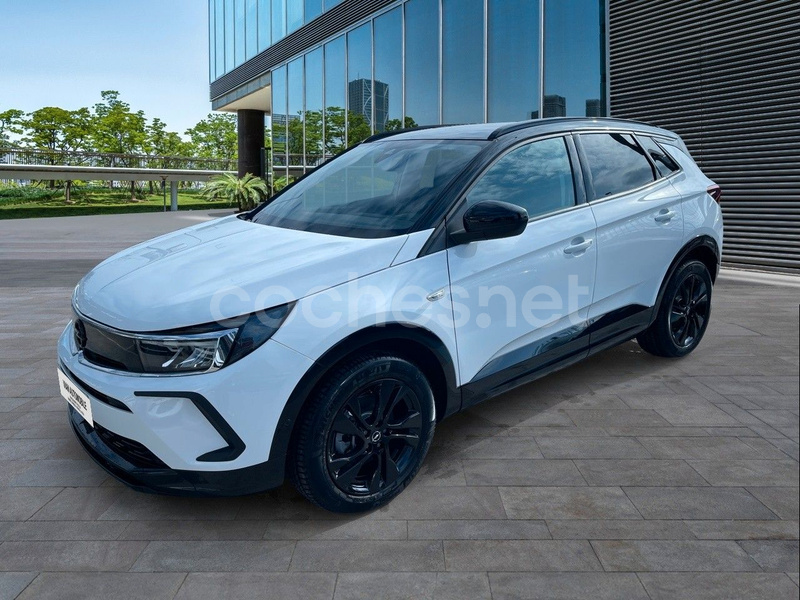 OPEL Grandland PHEV 1.6T Plugin Hybrid AT8 SS 4X2 GS