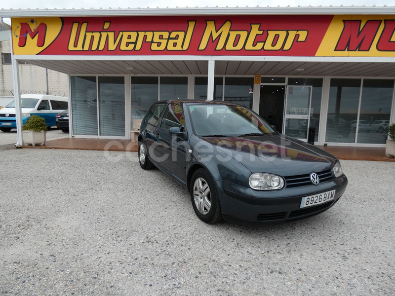 VOLKSWAGEN Golf 1.9 TDi Advance