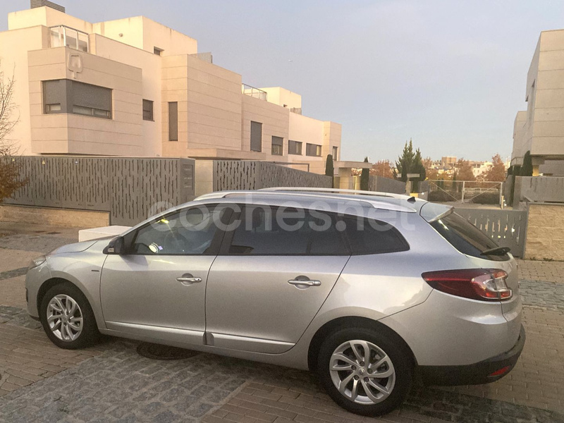 RENAULT Mégane Sport Tourer Limited dCi 95 eco2