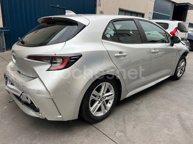 TOYOTA Corolla 1.8 125H ACTIVE ECVT