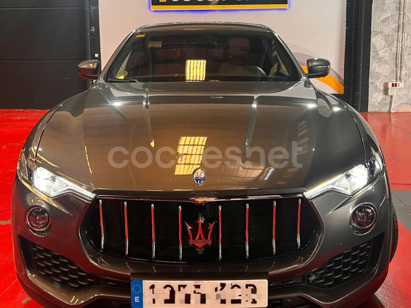 MASERATI Levante V6 275 HP D AWD