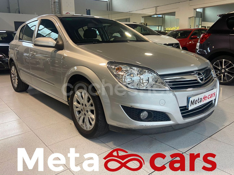 OPEL Astra 1.6 Enjoy