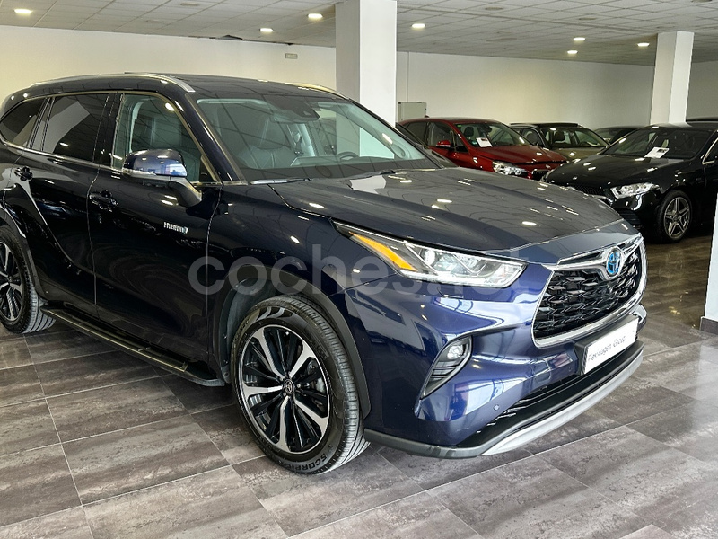 TOYOTA Highlander 2.5 Luxury P. Metalizada