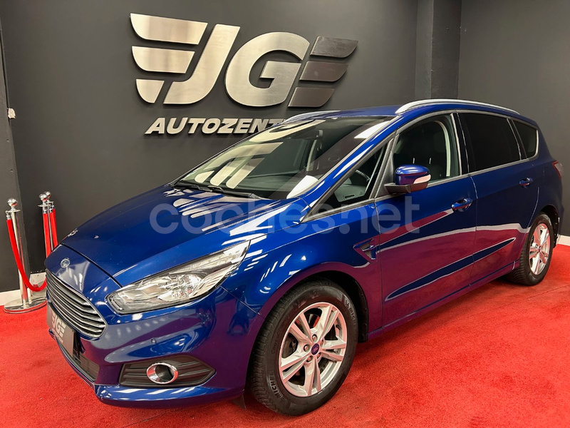 FORD S-MAX 2.0 TDCi Titanium