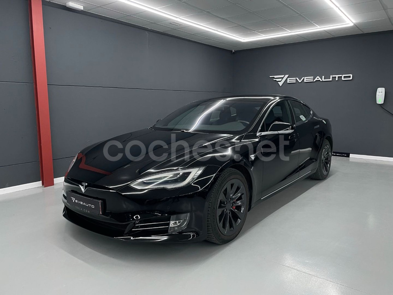 TESLA Model S Ludicrous Performance 4WD