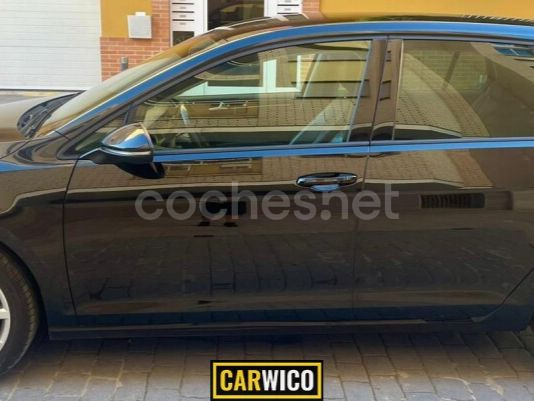 VOLKSWAGEN Golf Sport 2.0 TDI BMT