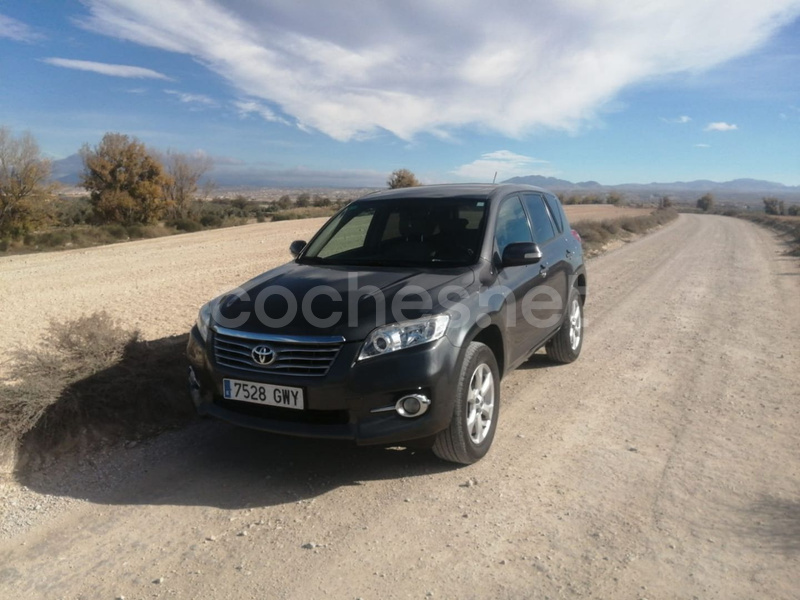 TOYOTA Rav4 2.2 D4D Advance 4x4